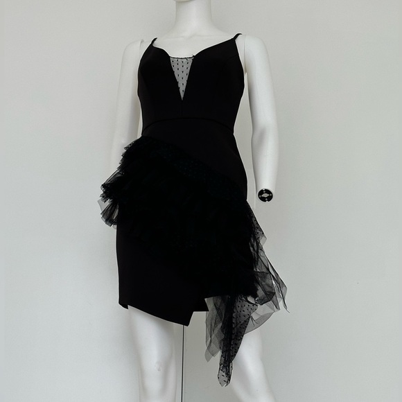 BCBG Asymmetrical Ruffle Sheath Mini  Dress Size 0 Black NWT - Picture 3 of 7